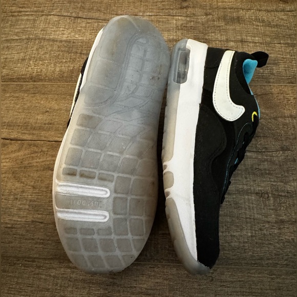 Nike Air Max Motif. Excellent condition. 13c - Picture 5 of 5